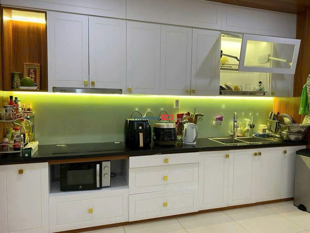 Chung cư Topaz Garden, Trịnh ĐÌnh Thảo, TP: 2p ngủ, nhà mới, 75m2, NT, 9tr