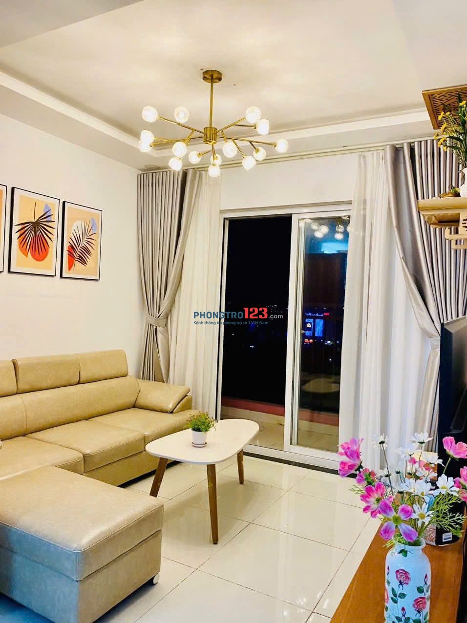 Chung cư Cộng Hoà Plaza, Cộng Hoà, TB: 98m2, 3p ngủ, giá 15triệu