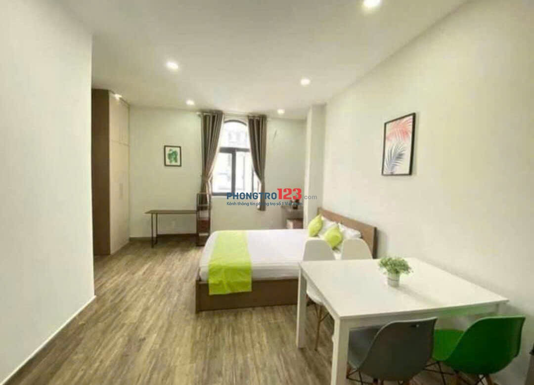 PHÒNG 30M2 CỬA SỔ TIỆN NGHI TRẦN HƯNG ĐẠO, QUẬN 1