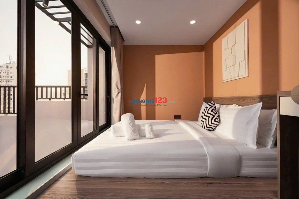 Cho thuê căn hộ 1 phòng ngủ full nội thất, máy giặt riêng Trần Hưng Đạo, Quận 1