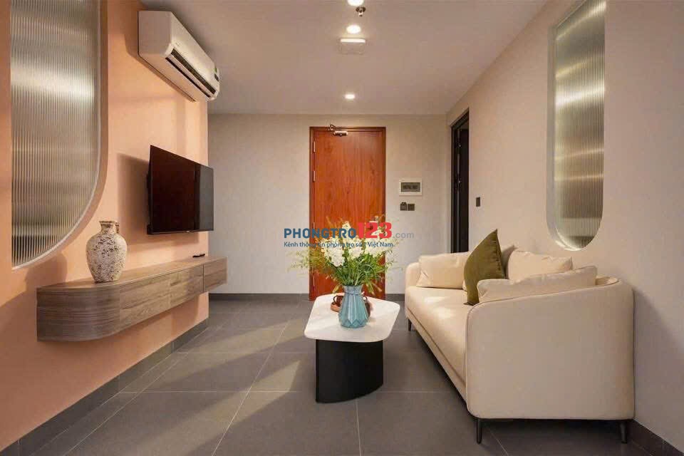 Cho thuê căn hộ 1 phòng ngủ full nội thất, máy giặt riêng Trần Hưng Đạo, Quận 1
