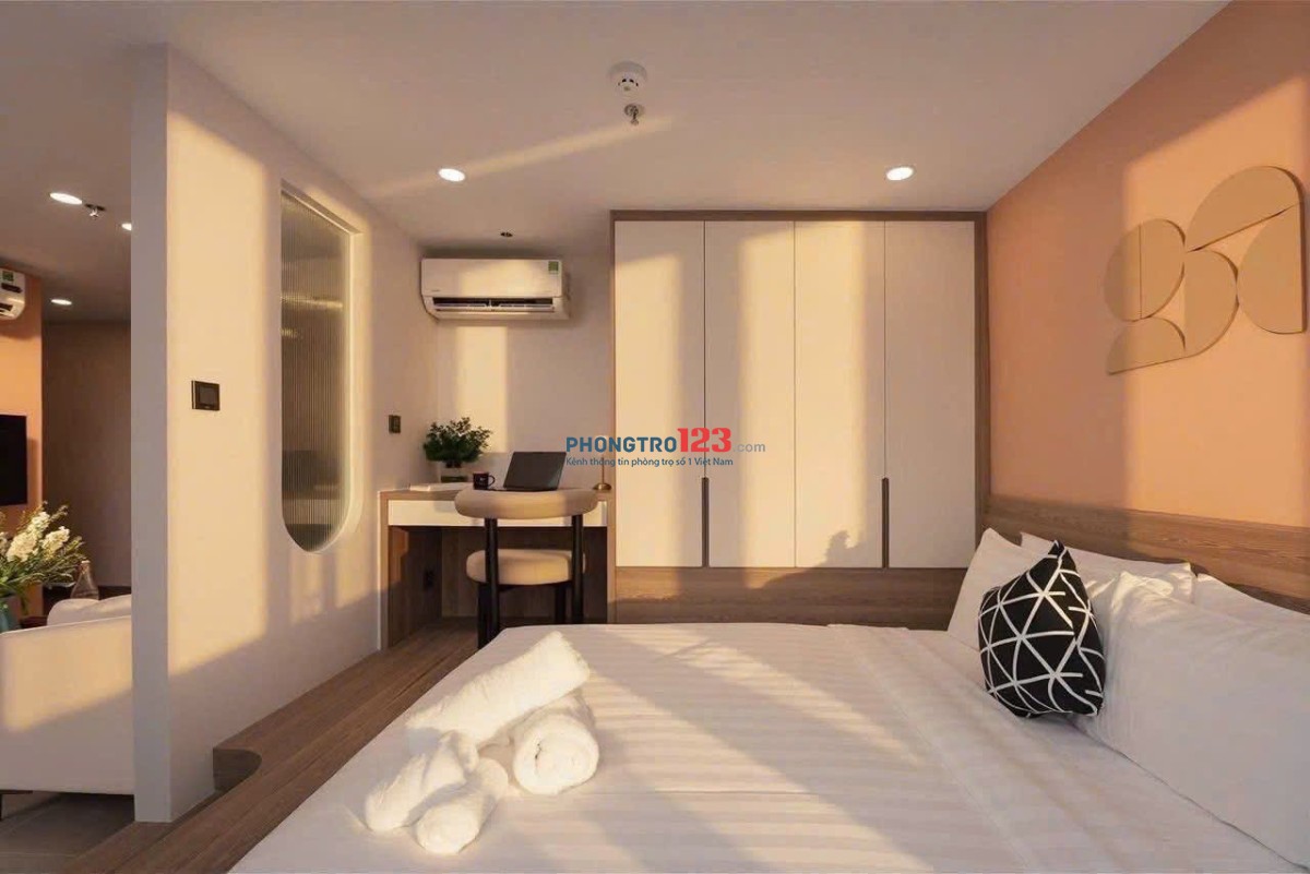 Cho thuê căn hộ 1 phòng ngủ full nội thất, máy giặt riêng Trần Hưng Đạo, Quận 1