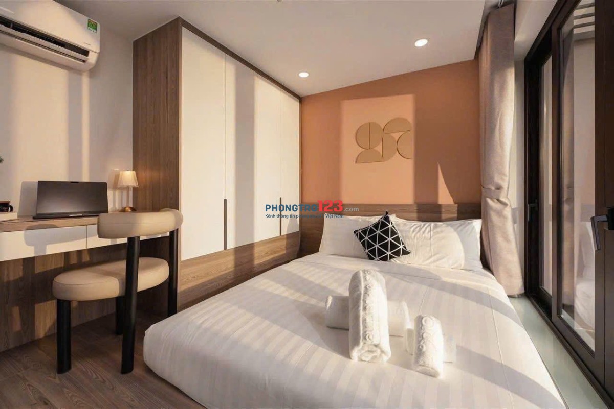Cho thuê căn hộ 1 phòng ngủ full nội thất, máy giặt riêng Trần Hưng Đạo, Quận 1