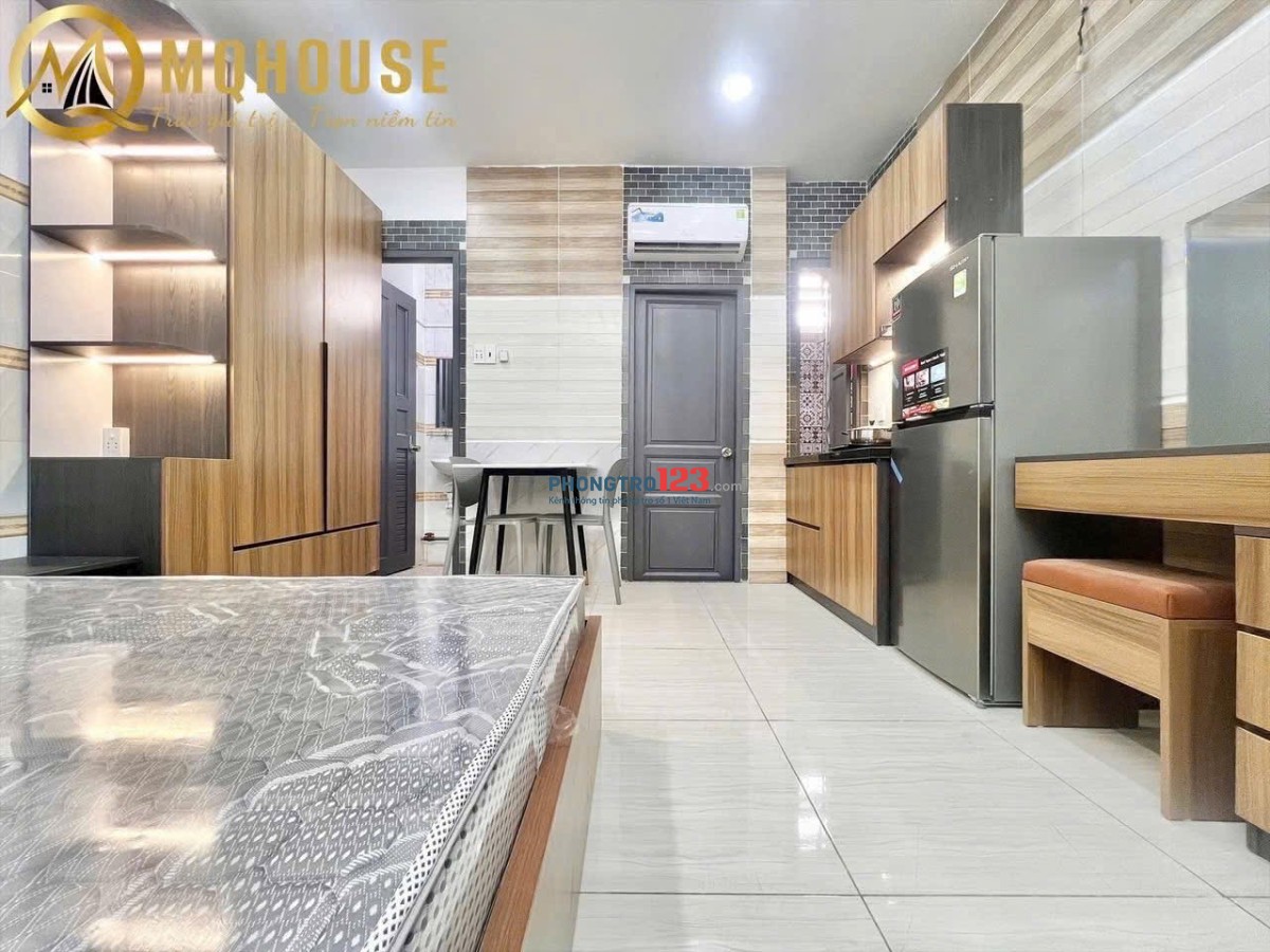 Cho Thuê Phòng Full Nội Thất Gỗ 30m2 Nằm Ngay Tại Nguyễn Công Hoan, gần Q3, Q1, công viên Phú Nhuận