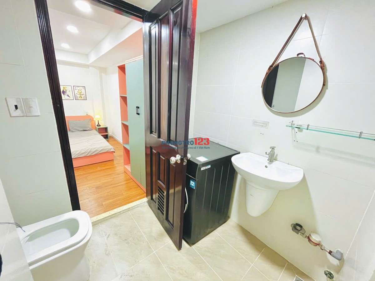 Căn hộ dịch vụ một phòng ngủ Đường số 79, quận 7. Gần siêu thị Lotte, cầu Kênh Tẻ, Nguyễn Thị Thập