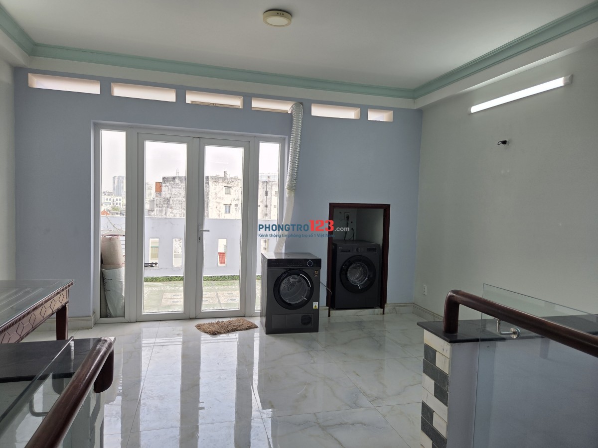 Phòng cho thuê đường Âu Dương Lân, có thang máy