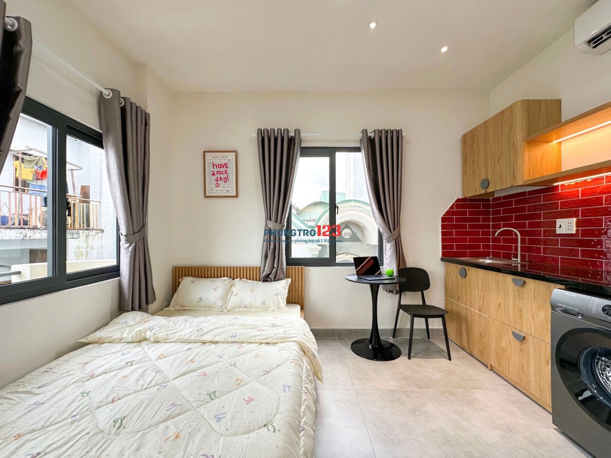 Cho Thuê Phòng Trọ Ban Công Máy Giặt Riêng Nơ Trang Long Bình Thạnh Gần Chợ Bà Chiểu Hàng Xanh Q1