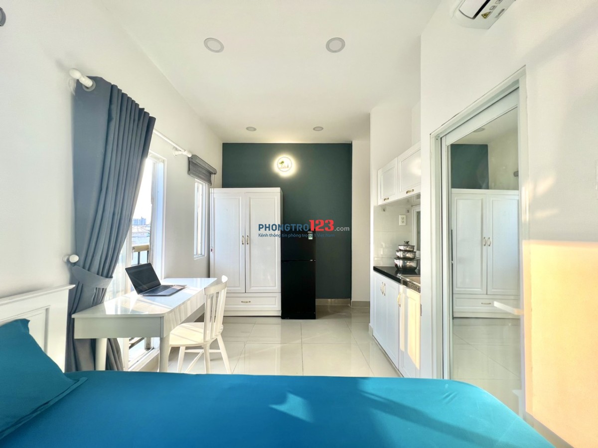 PHÒNG ĐẸP CÓ THANG MÁY GẦN CẦU VƯỢT 3/2 - GIÁ TỐT