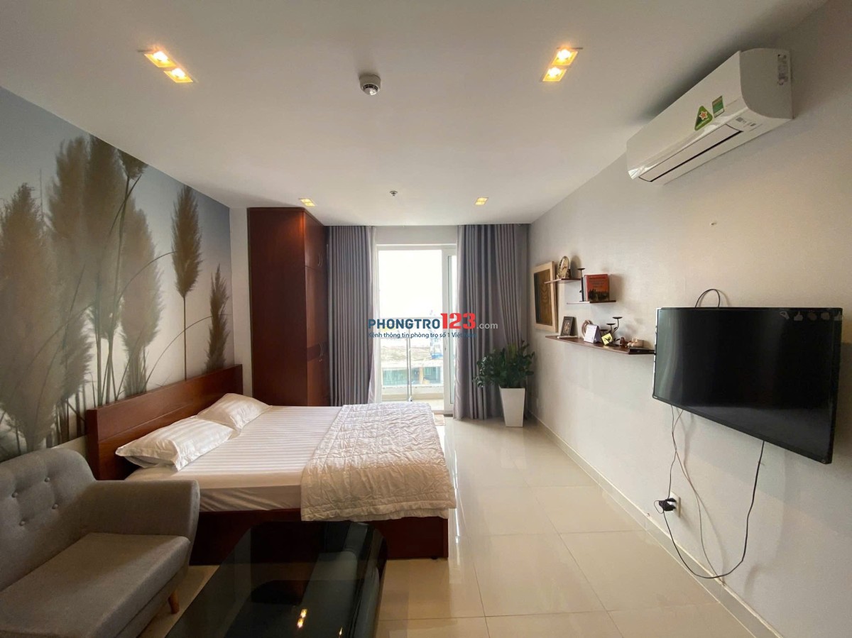 C/c Sky Center, Phổ Quang, P2, TB: 47m2, Officetel, Nội thất mới, 11tr/th.