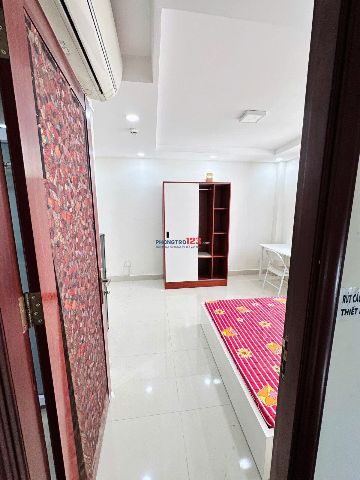 Phòng cho thuê mini siêu xinh, đầy đủ tiện nghi - full nội thất ngay KDC Nam Long, có cửa sổ trời