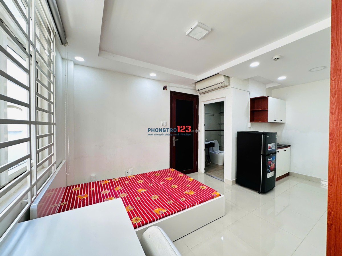 Phòng cho thuê mini siêu xinh, đầy đủ tiện nghi - full nội thất ngay KDC Nam Long, có cửa sổ trời