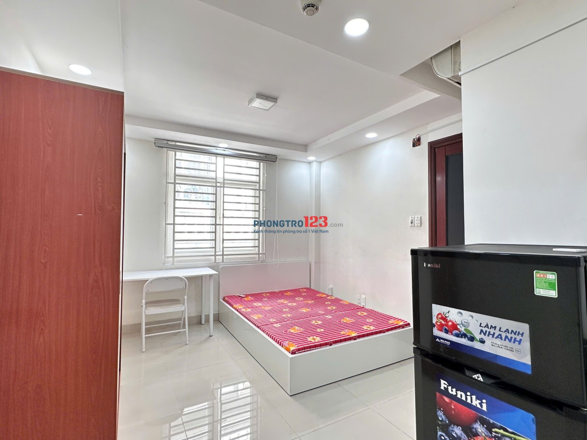 Phòng cho thuê mini siêu xinh, đầy đủ tiện nghi - full nội thất ngay KDC Nam Long, có cửa sổ trời