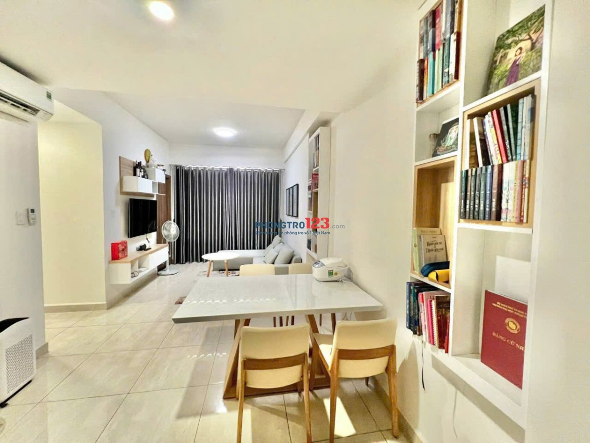 Chung cư Thuỷ Lợi, Nguyễn Xí,BT: 2p ngủ, có máy lạnh, 2wc, 13,5tr, 90m2