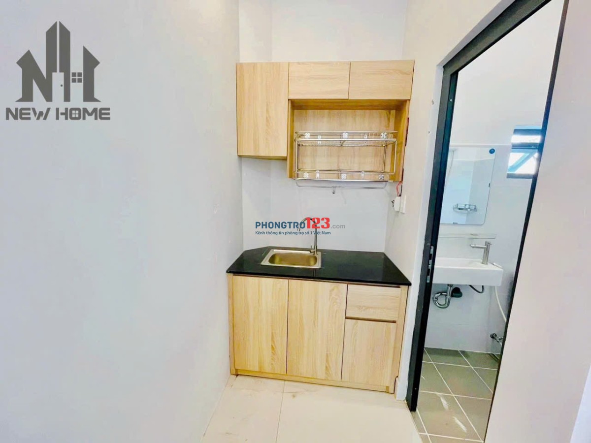 Siêu Phẩm Studio Ban Công Thang Máy Trung Tâm Quận 10