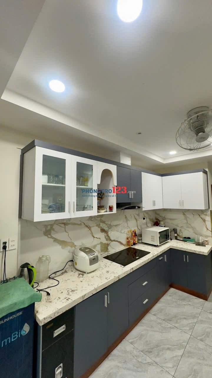 Ở TRUNG TÂM QUẬN 1 - CUỘC SỐNG TIỆN NGHI CHỈ VỚI 5TR/THÁNG