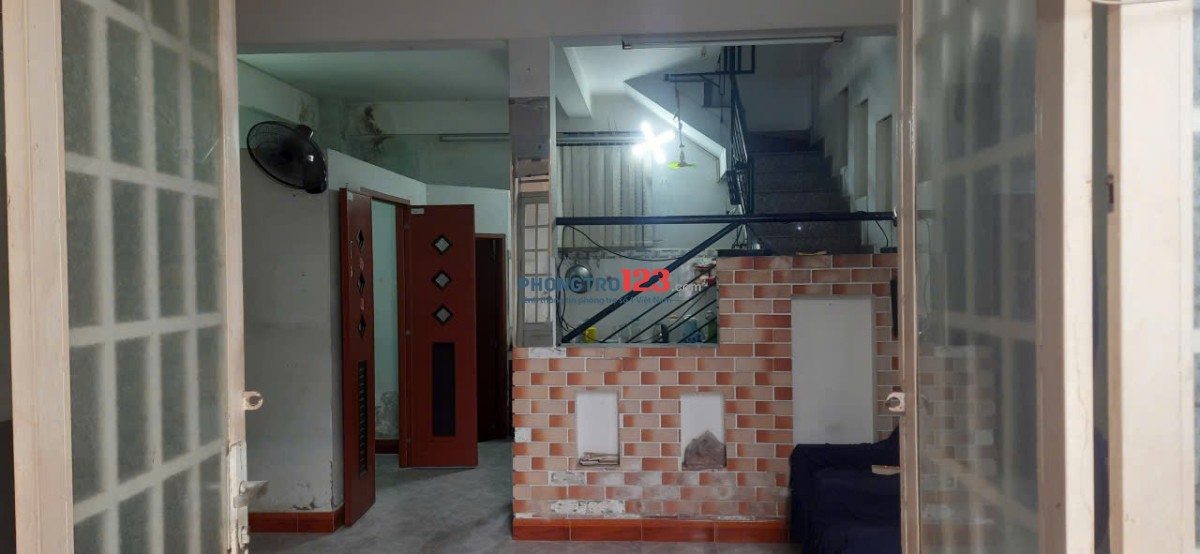 Cho thuê nguyên căn Nhà trong hẽm đường Lã Xuân Oai phường Tăng Nhơn Phú