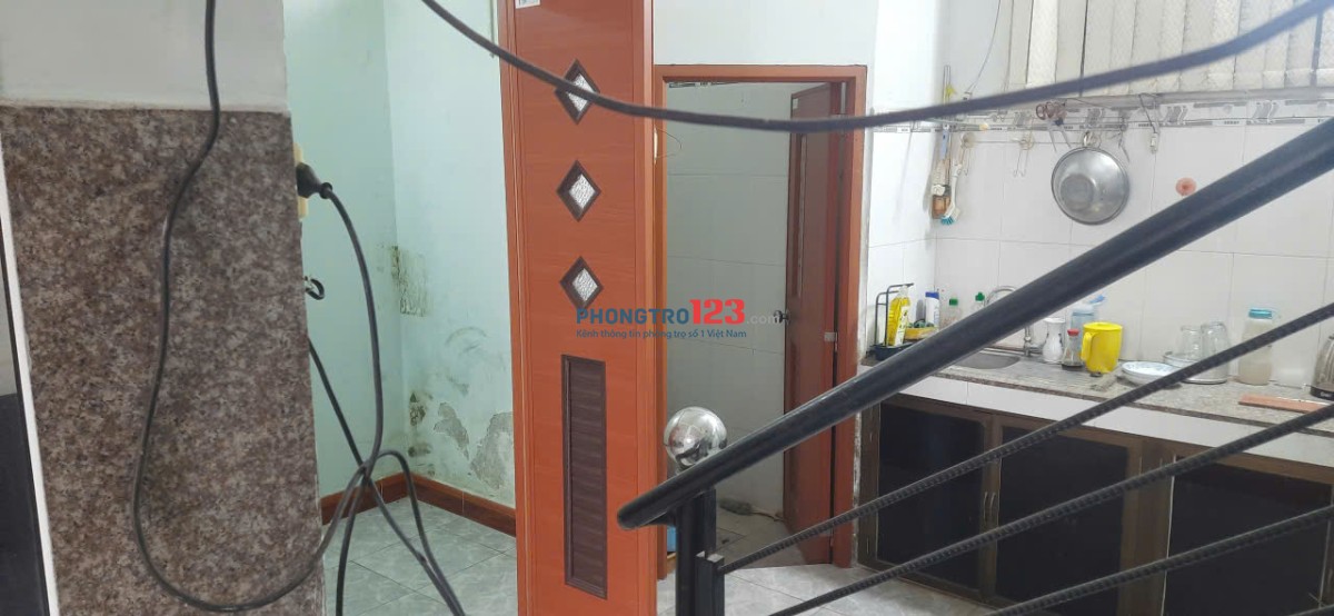 Cho thuê nguyên căn Nhà trong hẽm đường Lã Xuân Oai phường Tăng Nhơn Phú