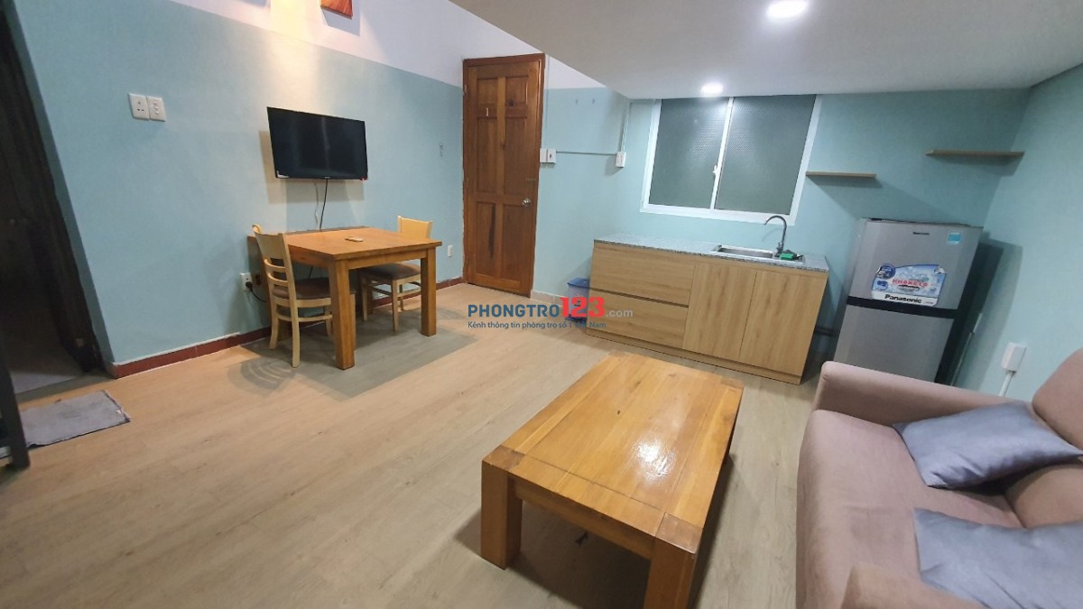 Phòng 30m2- 6,5tr gác lửng, kệ bếp, full tiện nghi, hẻm ô tô ngay sát Landmark81