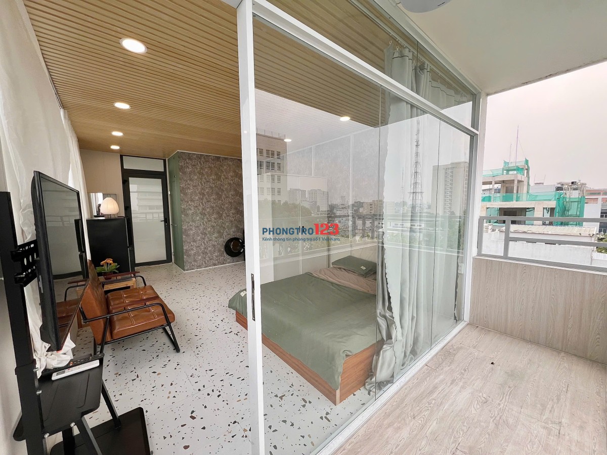 CĂN HỘ FULL NỘI THẤT BAN CÔNG THOÁNG NGAY TRUNG TÂM QUẬN 1 GẦN CHỢ BẾN THÀNH