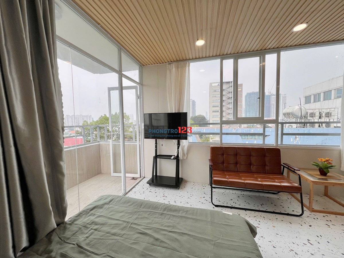 CĂN HỘ FULL NỘI THẤT BAN CÔNG THOÁNG NGAY TRUNG TÂM QUẬN 1 GẦN CHỢ BẾN THÀNH