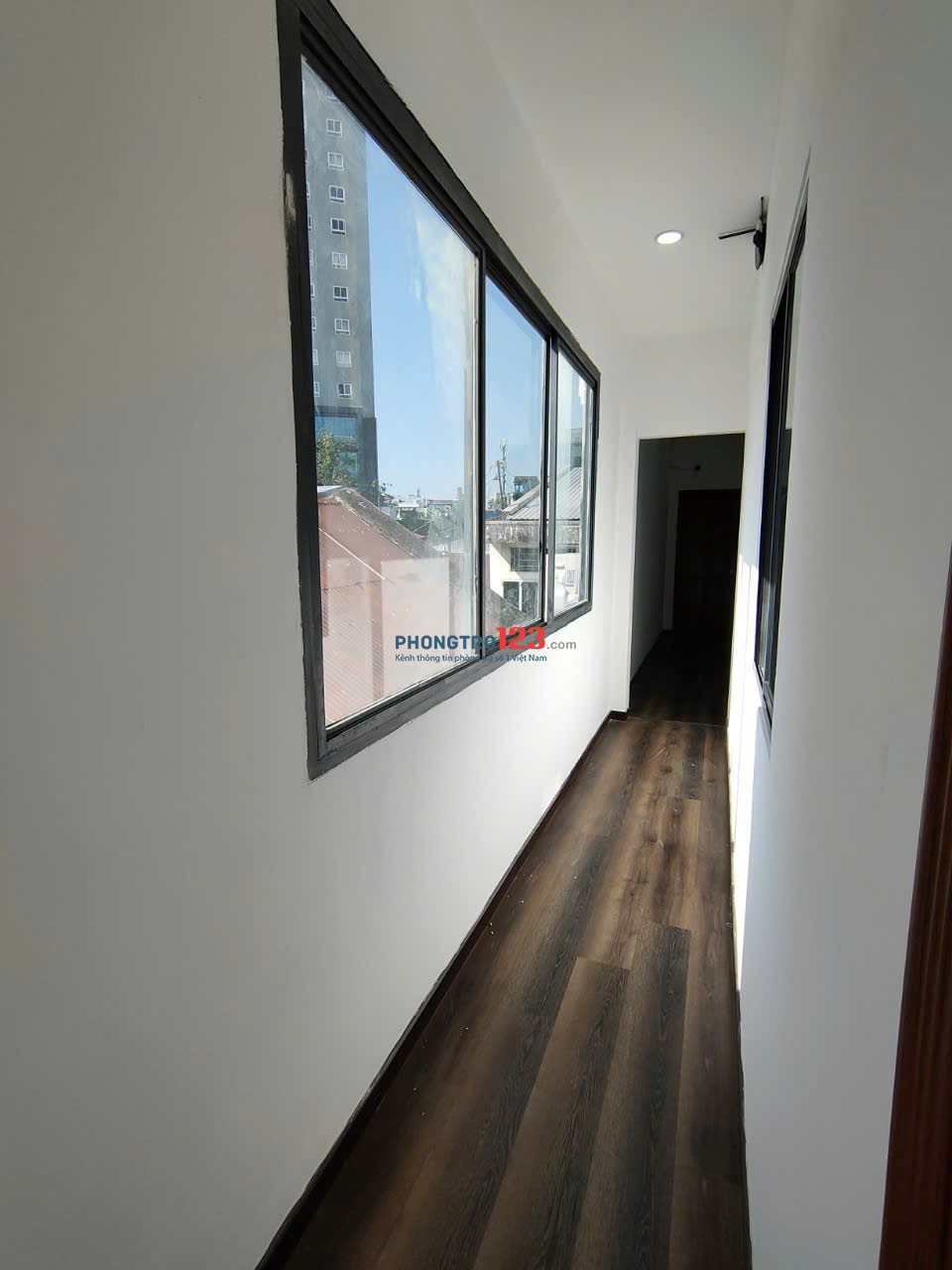 Cho thuê phòng sinh viên cách ĐH Luật ĐH Nguyễn Tất Thành 500m