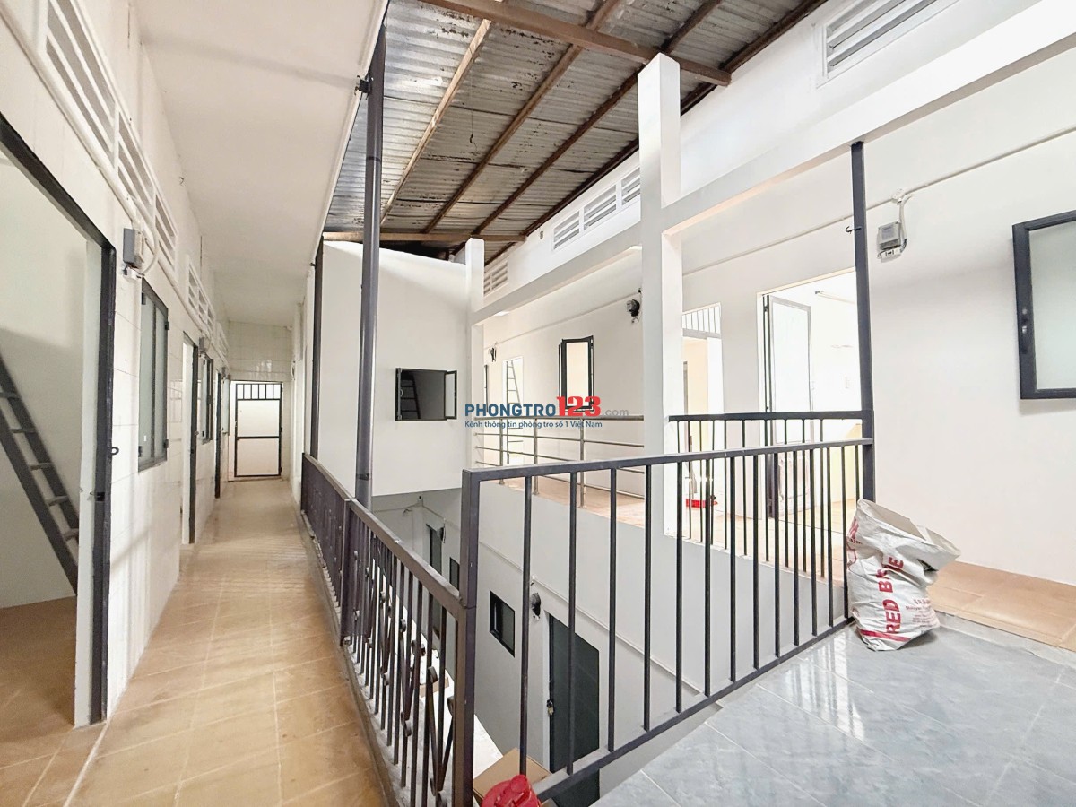 PHÒNG TÁCH BẾP - PHÒNG BAN CÔNG CHỈ 1 PHÒNG NGAY TRUNG MỸ TÂY