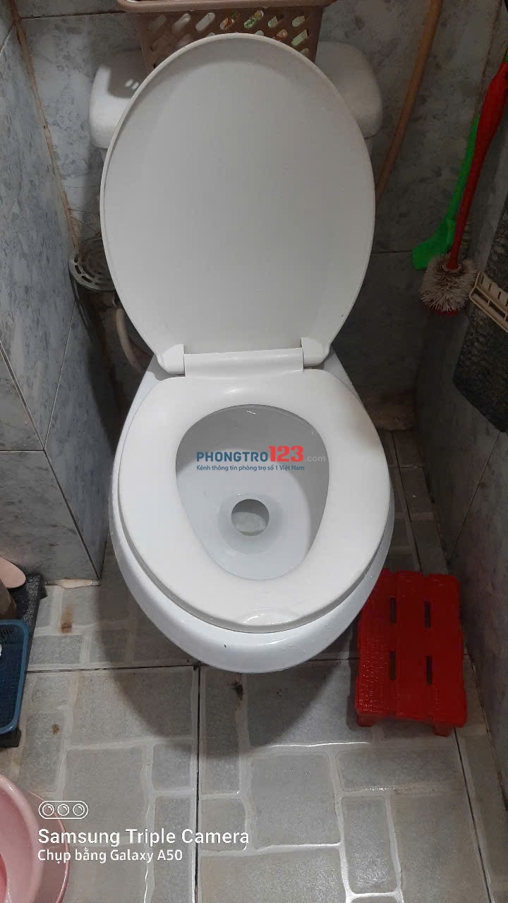 Cho thuê phòng trọ giá rẻ.đia chỉ 243/24/9 mã lò.số đt liên hệ gặp chị Loan: 0918 642 810