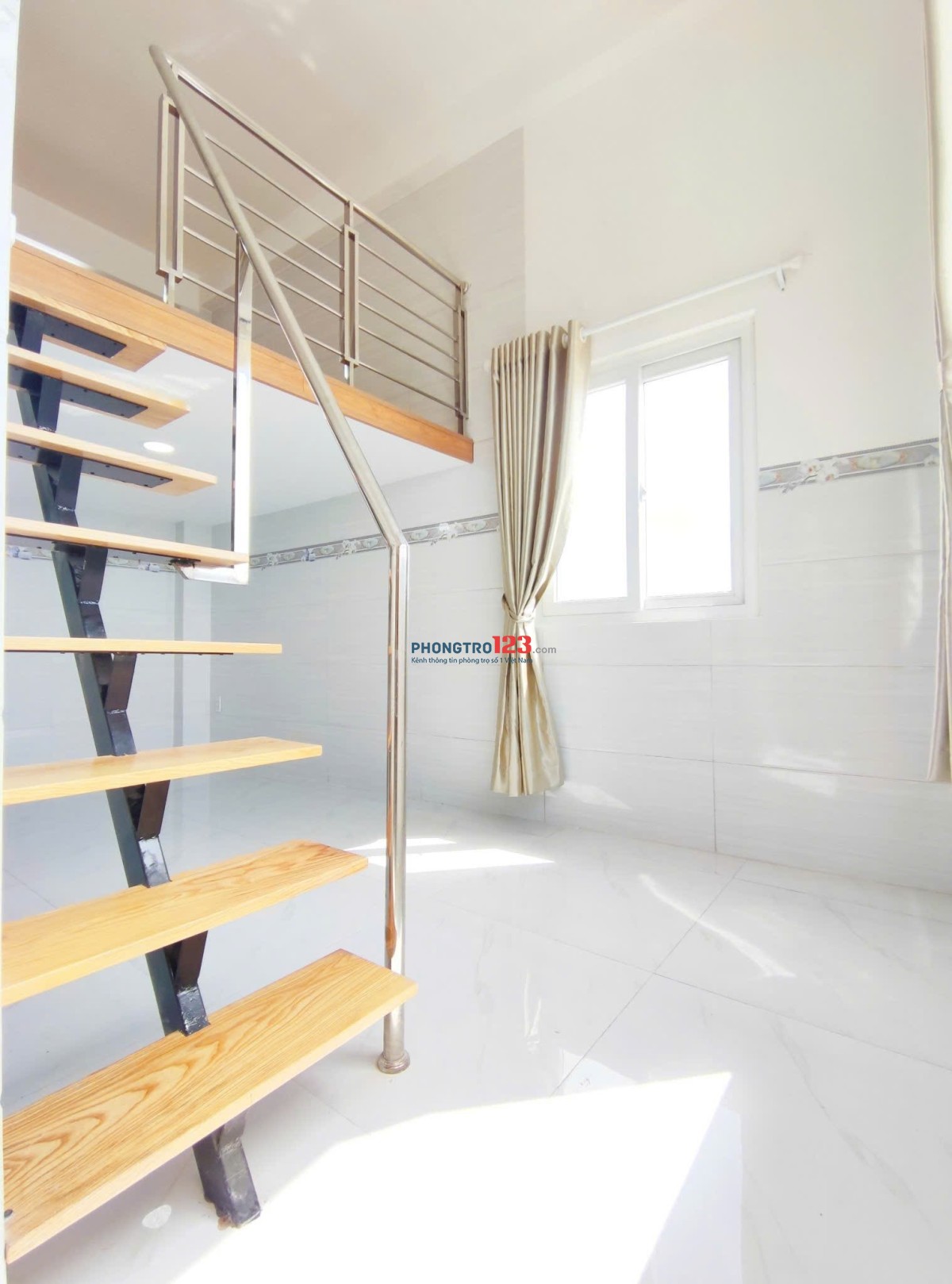 Cho Thuê Phòng Có Gác/Duplex 30m2 Cửa Sổ Trời Ngay Khu Học Viện Hàng Không, Tân Bình