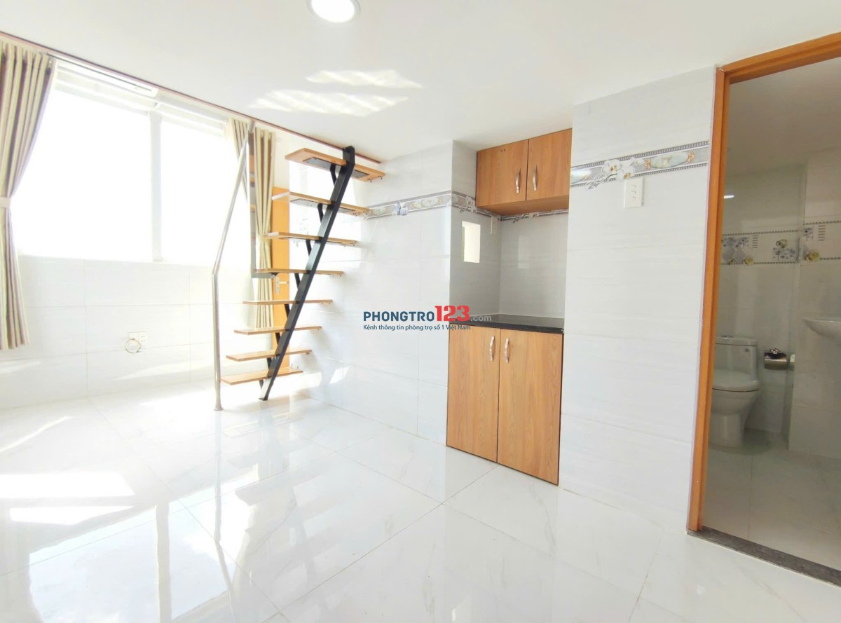 Cho Thuê Phòng Có Gác/Duplex 30m2 Cửa Sổ Trời Ngay Khu Học Viện Hàng Không, Tân Bình
