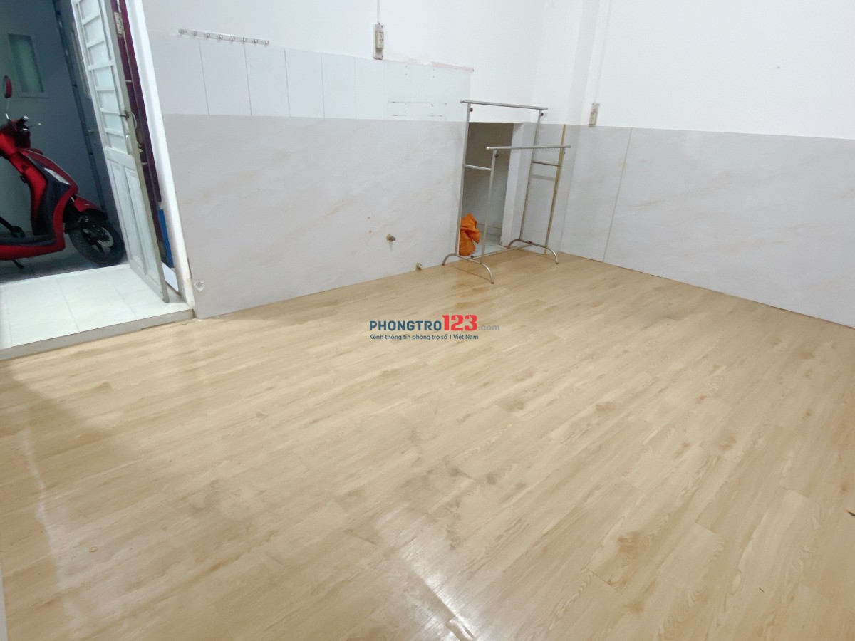 Phòng mới xây sạch sẽ giá rẻ nhất khu vực