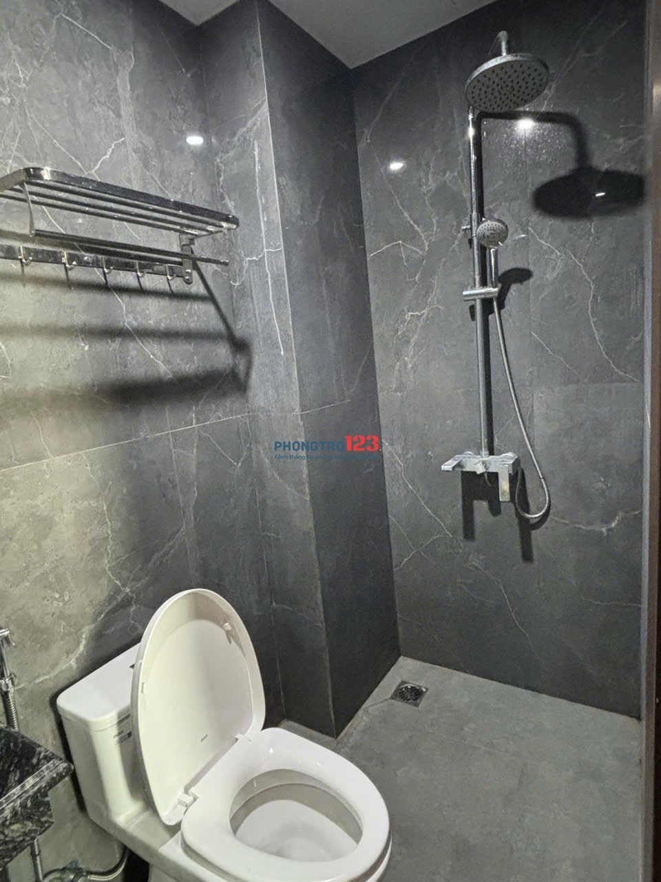 Cho thuê phòng trọ giá rẻ khu vực trường chinh - ngã tư sở