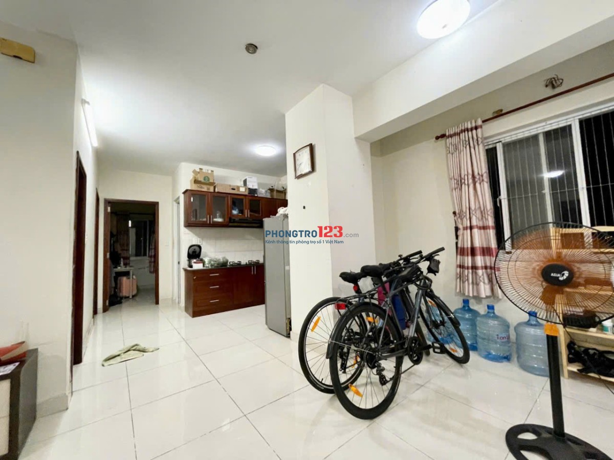 Căn hộ Screc, Căn góc, 100m2, 3PN, 2WC, Nhà mới, Trường Sa, Q3. 15tr/th