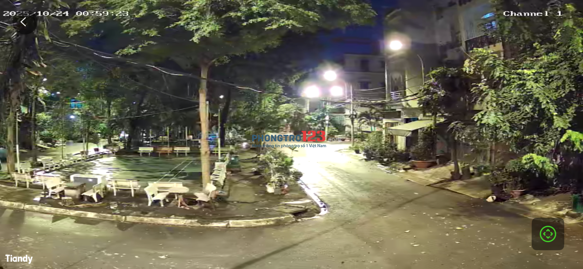 Share văn phòng đã Decore đủ trang thiết bị văn phòng giá thuê từ 3 đến 5 triệu/Tháng