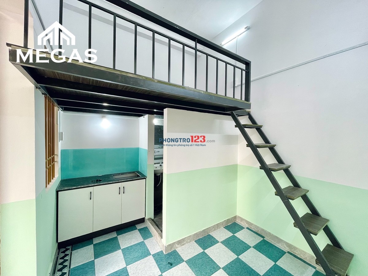 PHÒNG TRỌ MỚI XÂY GIÁ TỐT, GÁC CAO, BAN CÔNG RIÊNG NGAY KHU K300