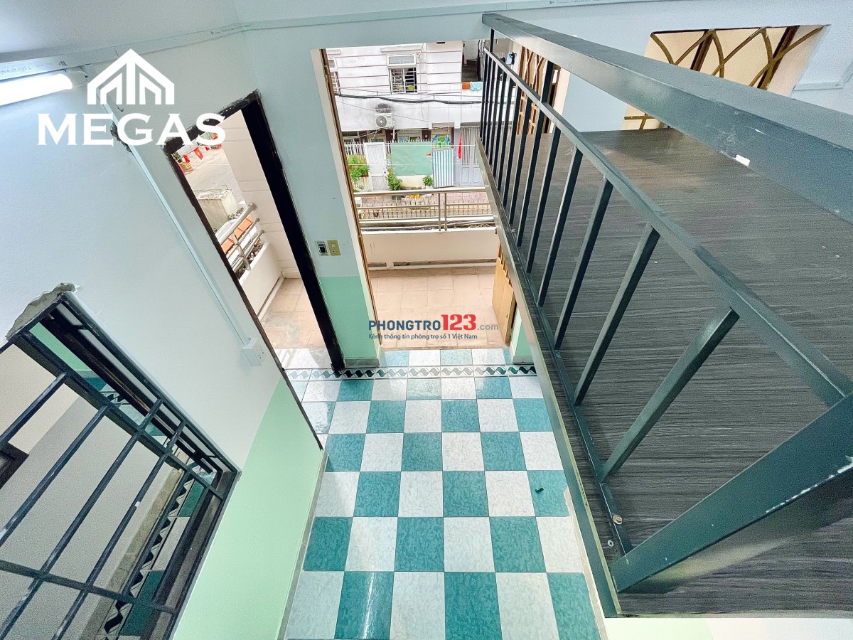 PHÒNG TRỌ MỚI XÂY GIÁ TỐT, GÁC CAO, BAN CÔNG RIÊNG NGAY KHU K300