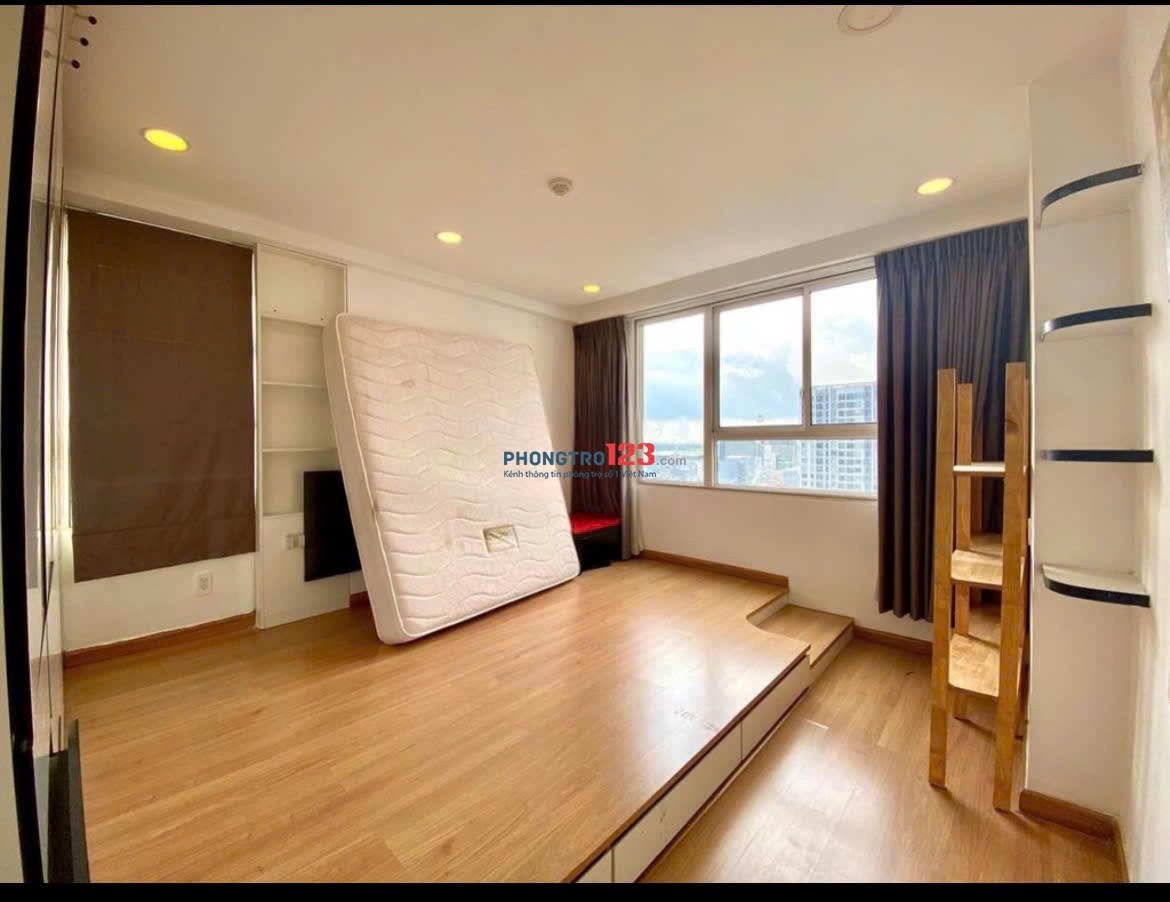 C/c Phúc Yên 2, Phan Huy Ích, Tân Bình, 137m2, 3pn, 3wc, 12tr/tháng. Lầu 11