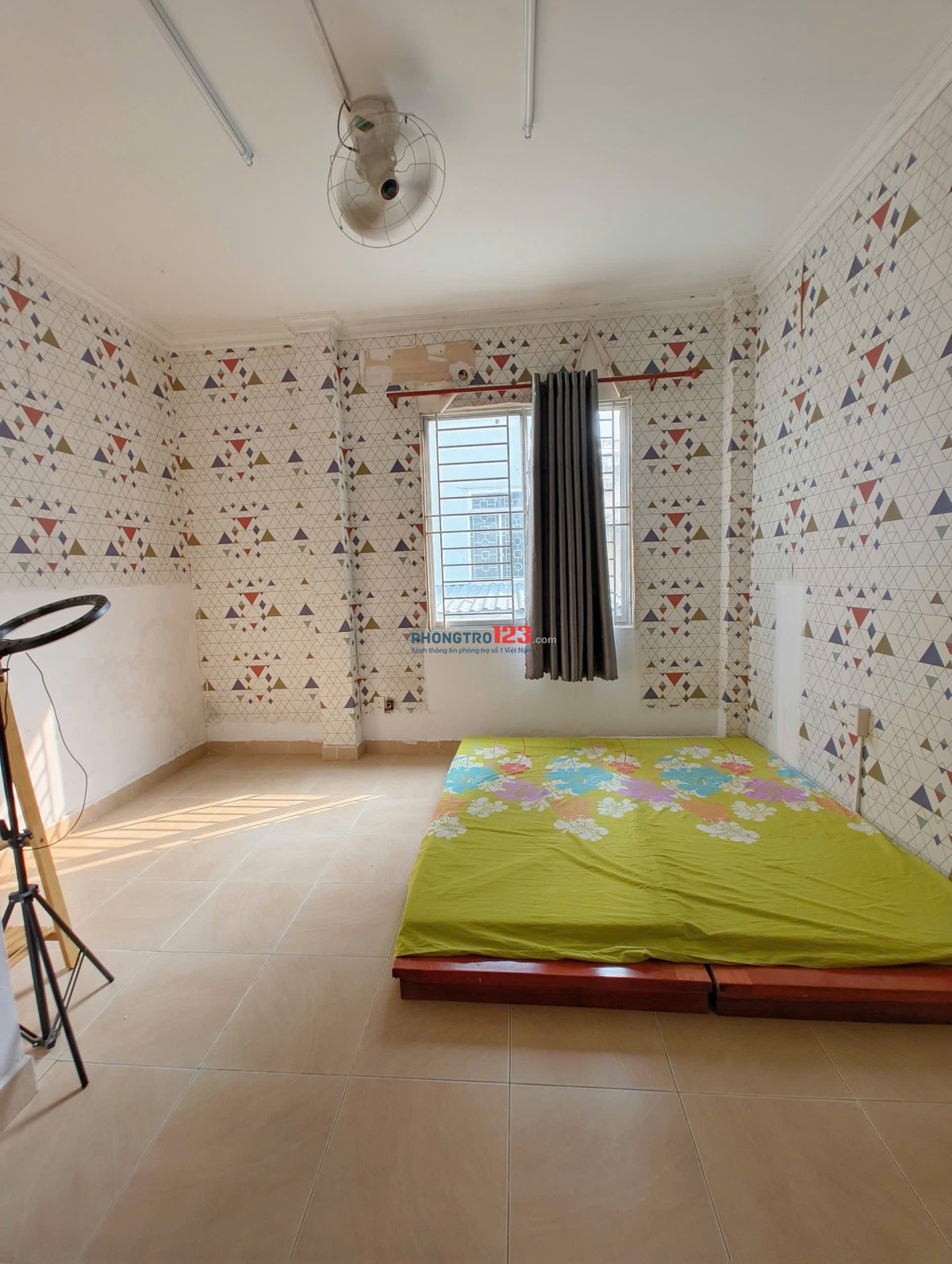 PHÒNG 4 triêu/tháng, bao điện nước - 35 Đường số 43, Phường Tân Quy, Quận 7