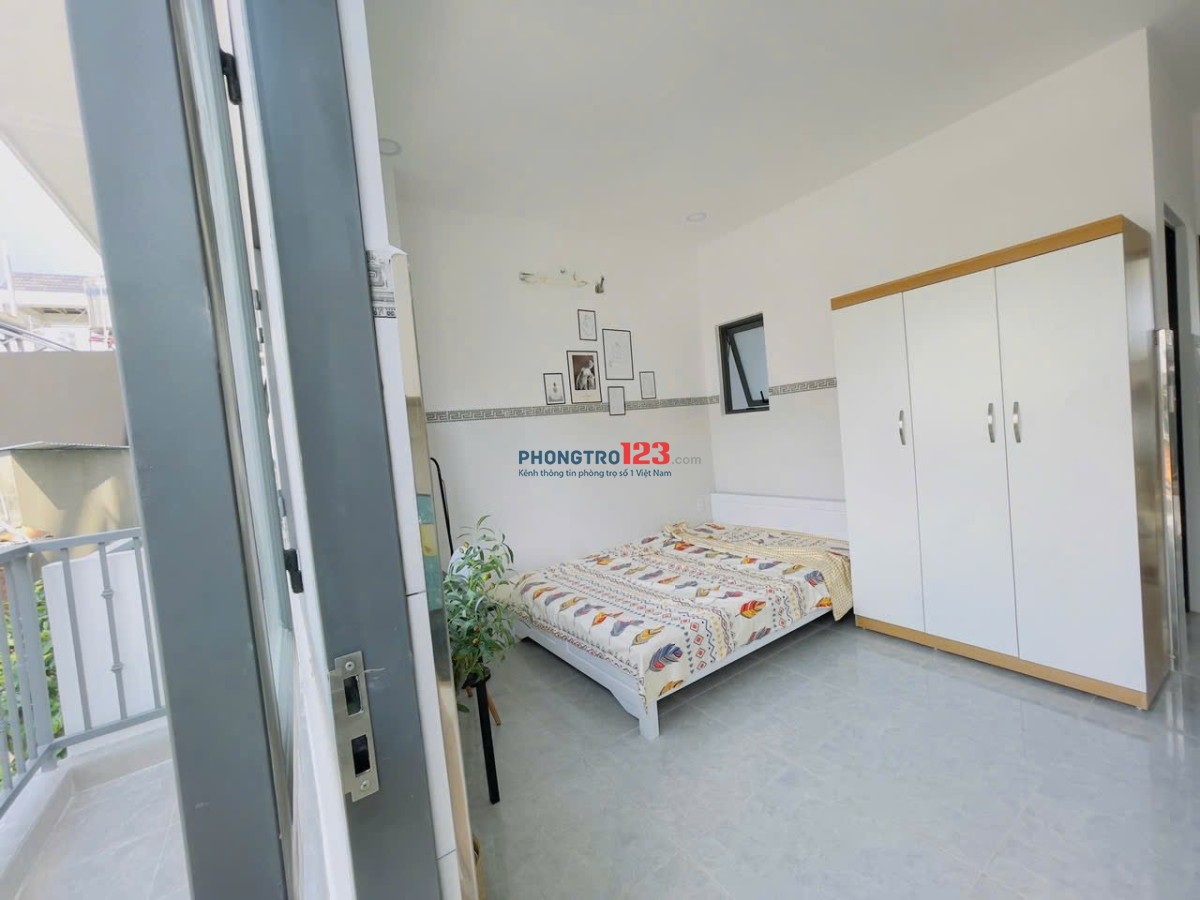 CHO THUÊ PHÒNG CÓ BAN CÔNG NGAY TÂN BÌNH GẦN QUẬN TÂN PHÚ