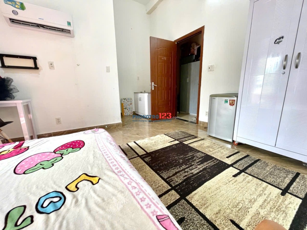 Cuối tháng này em có phòng Tôn Thất Thuyết Q4 giá cả sinh viên