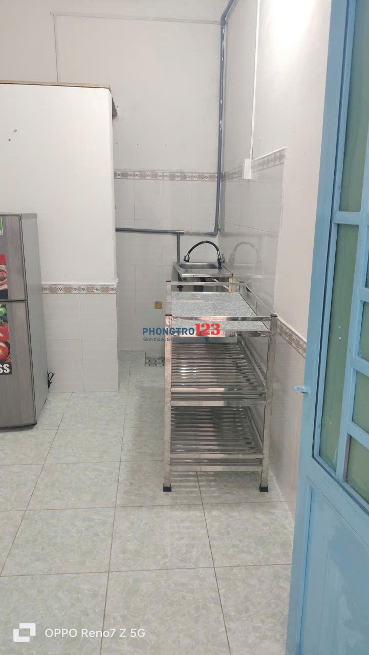 Cho thuê phòng – 3.500.000đ/tháng. 28/49 Lê Thị Hồng, P.17, Gò Vấp