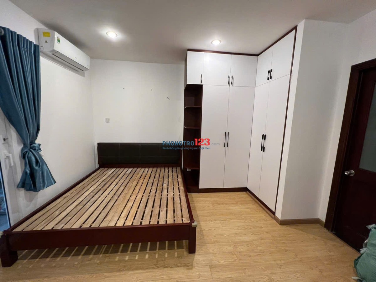 Chung cư Screc, Trường Sa, Q3: 3p ngủ, 2wc, nội thất, 15tr/th