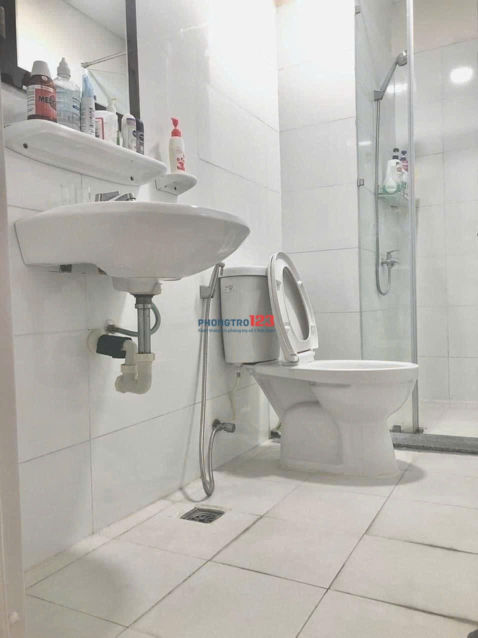 Chung cư LaKai(thang bộ), Nguyễn Tri Phương, P8, Q5: 9tr/th, 2p ngủ