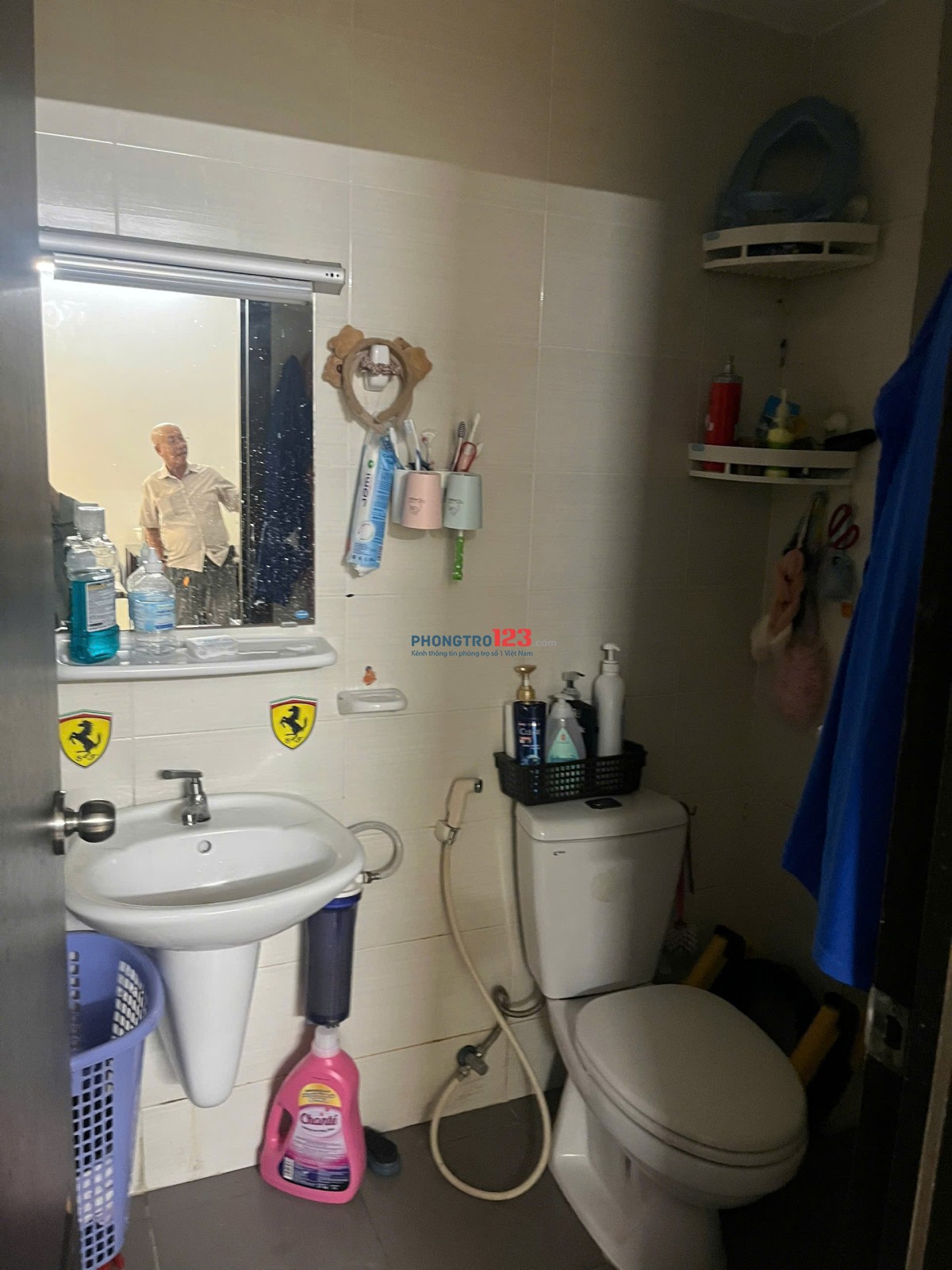 CHung cư Nguyễn Tri Phương, P8, Q5, 70m2, 2PN, 1WC, Lầu 4, Thang bộ, 9tr/th.