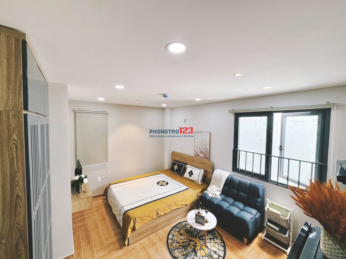 Cho Thuê Phòng Full Nội Thất, Cửa Sổ Lớn, Tivi 35m2 nằm ngay tại Nguyễn Văn Trỗi Gần Q3, Q1, Cv PN