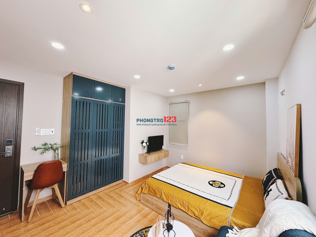 Cho Thuê Phòng Full Nội Thất, Cửa Sổ Lớn, Tivi 35m2 nằm ngay tại Nguyễn Văn Trỗi Gần Q3, Q1, Cv PN