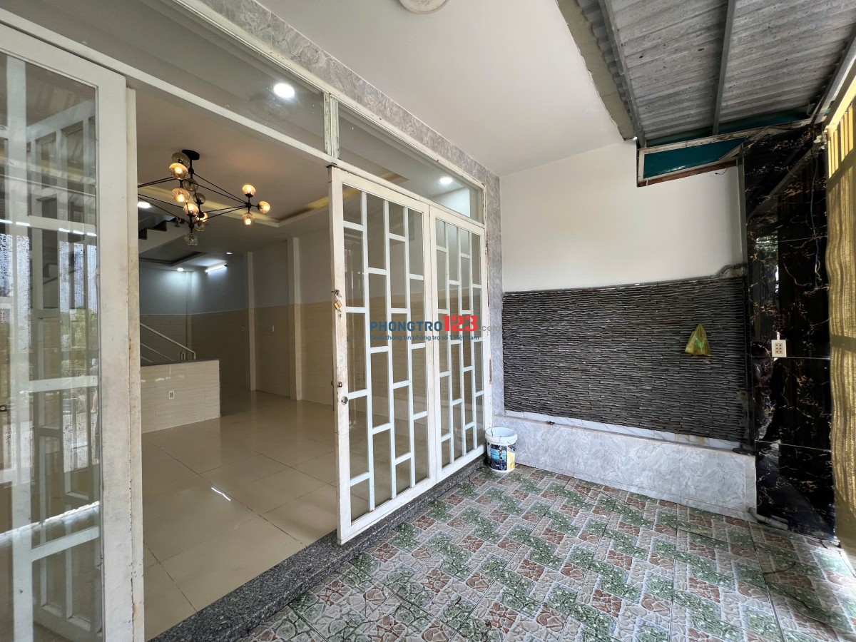 CHO THUÊ NHÀ RIÊNG 1 TRỆT 1 LẦU TẠI KHU SAMSUNG VILLAGE ĐƯỜNG BƯNG ÔNG THOÀN GIÁ 7TR/THÁNG