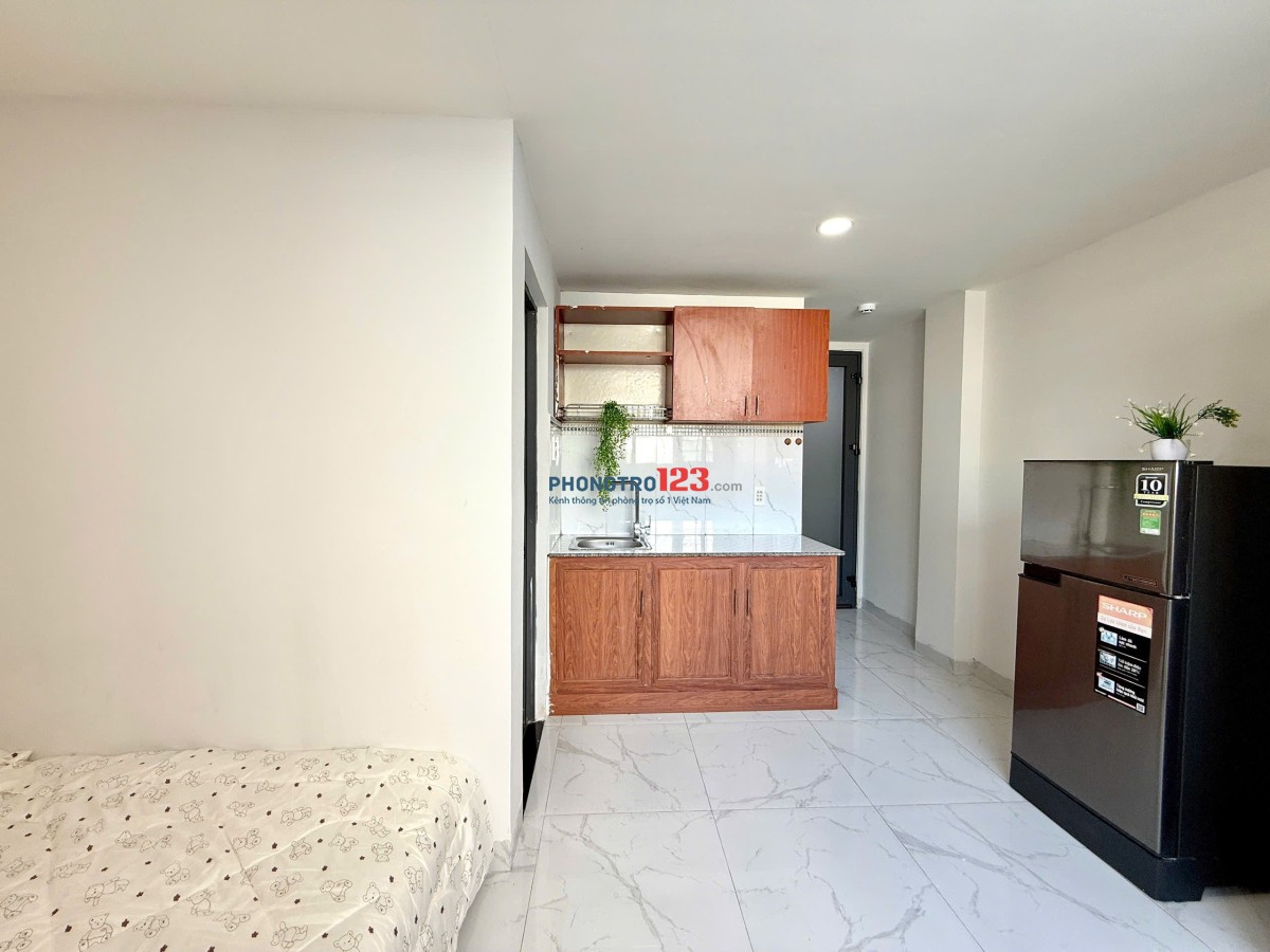 Phòng Trọ Cửa Sổ Thang Máy 34m2 Võ Oanh Bình Thạnh Gần Hutech Ngoại Thương Nguyễn Gia Trí Quận 1
