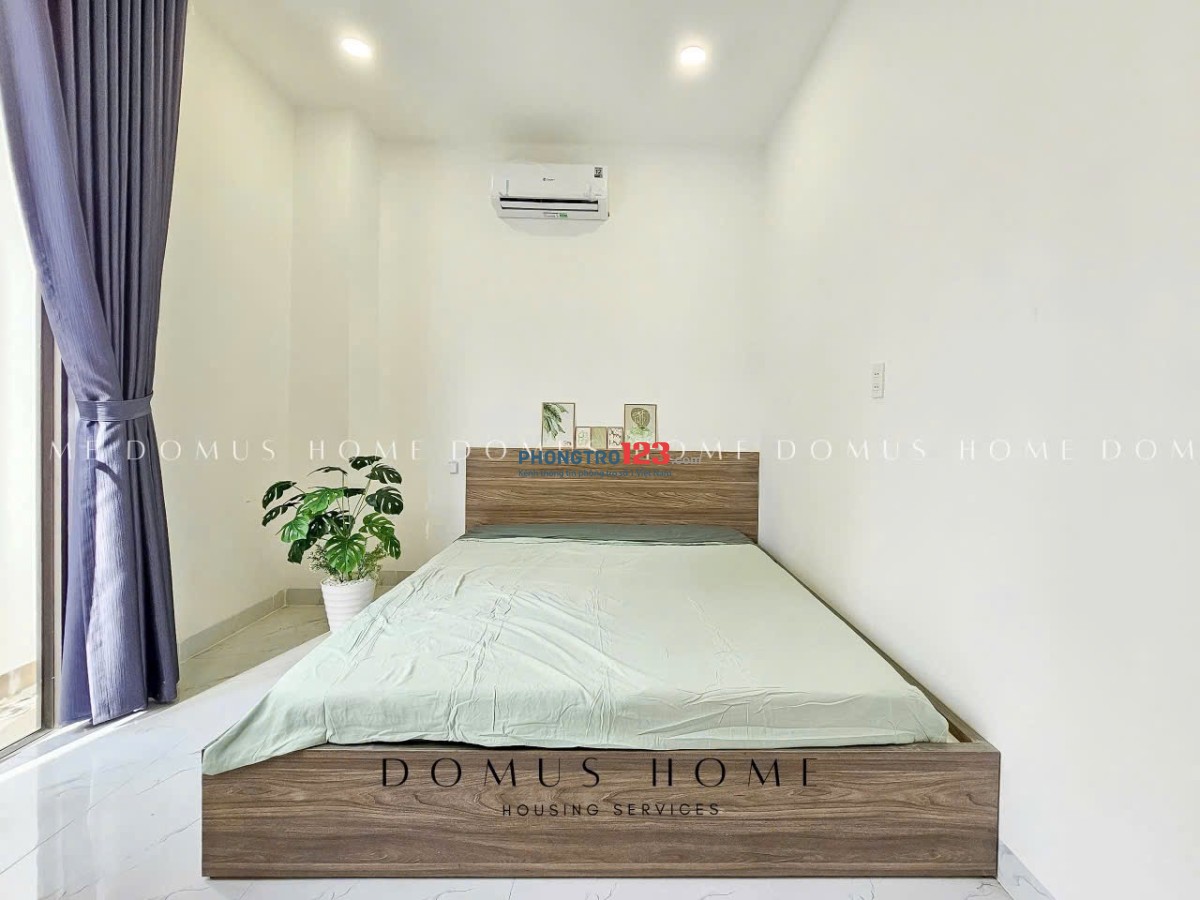 Cho thuê căn hộ ban công khu dân cư yên tĩnh Quận 4 oto đến tận cửa