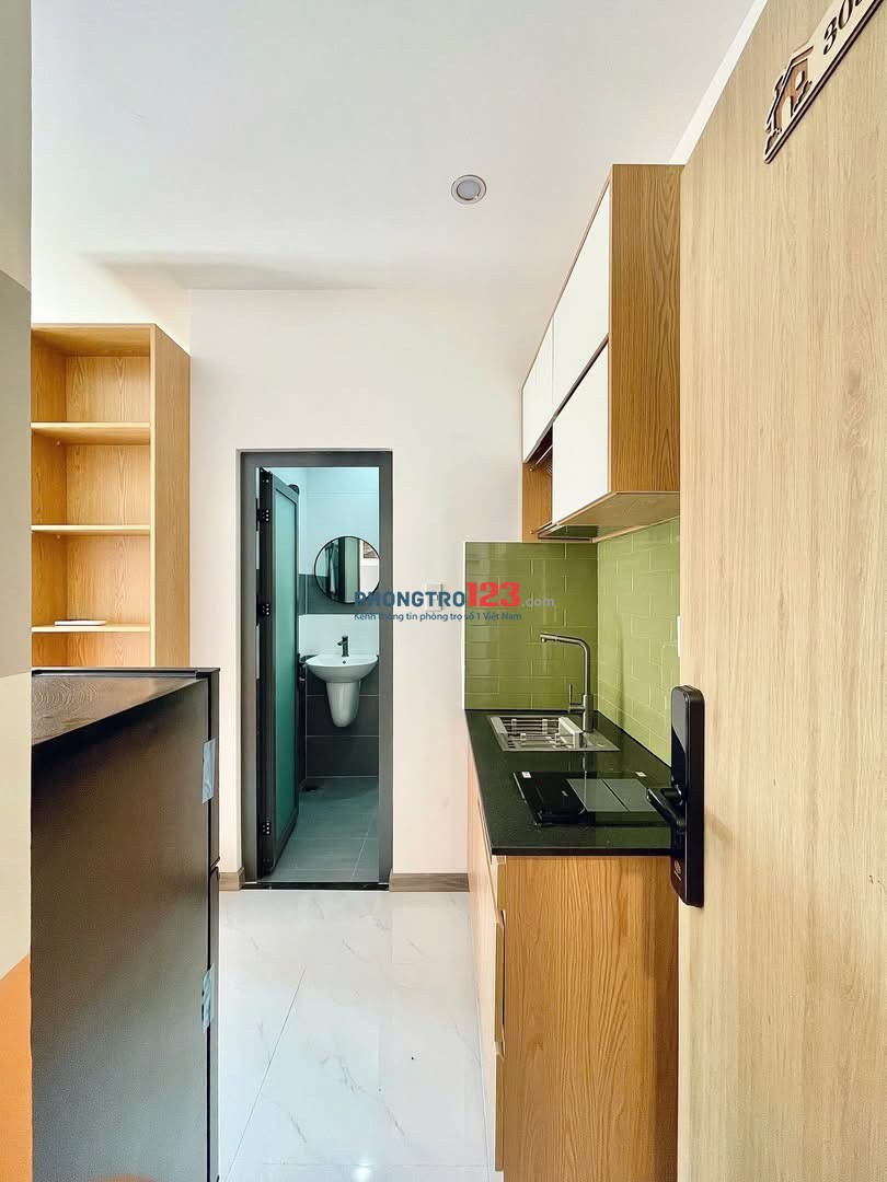CHO THUÊ CHDV DUPLEX 40m2 FULL NỘI THẤT BAN CÔNG Ở ĐƯỜNG NGUYỄN CÔNG HOAN Q. PHÚ NHUẬN