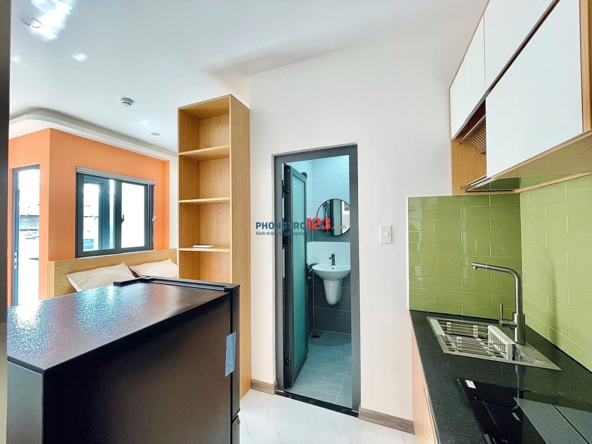 CHO THUÊ CHDV DUPLEX 40m2 FULL NỘI THẤT BAN CÔNG Ở ĐƯỜNG NGUYỄN CÔNG HOAN Q. PHÚ NHUẬN